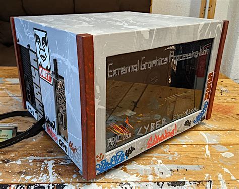 eGPU Enclosure – Tim Schabe