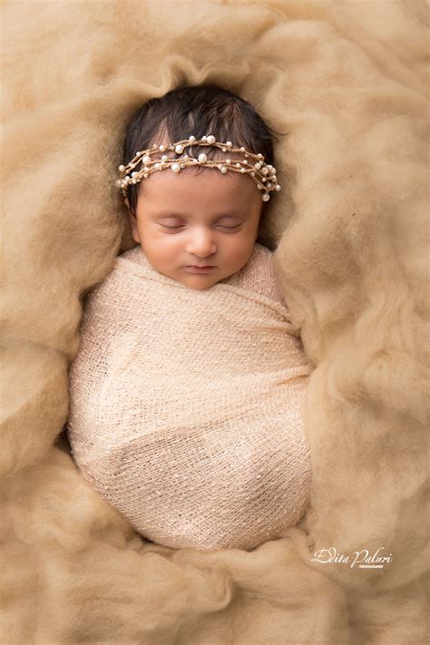 1 month newborn girl photo session | Edita photography