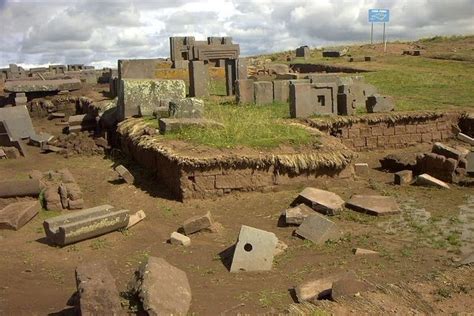 The Mystery of Puma Punku’s Precise Stonework | Ancient mysteries, Ancient aliens, Pyramids