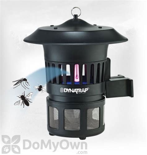 Dynatrap Indoor / Outdoor Insect Trap with Optional Wall Mount (DT1100)