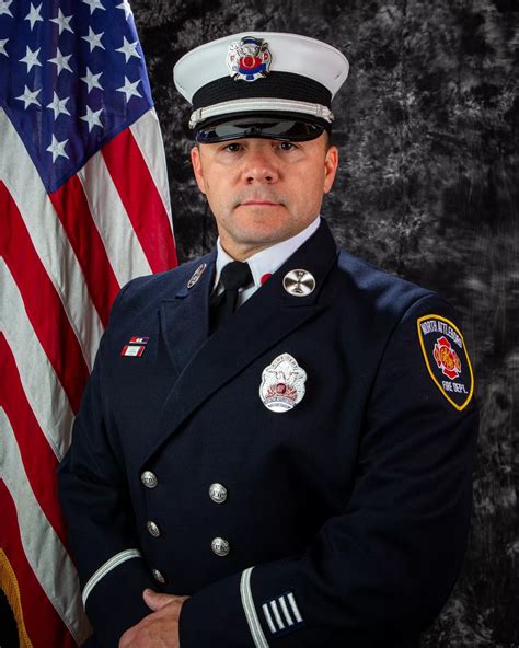 Fire captain completes Managing Officer Program – North Star Reporter