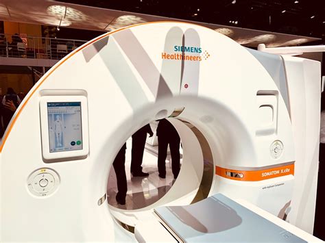 Siemens unveils portable head CT scanner for ICU at RSNA