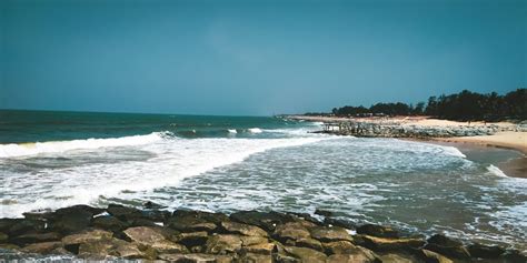 Ocean Waves in kasaragod beach - PixaHive