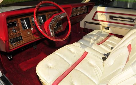 1975 Lincoln Mark IV Interior | Barn Finds