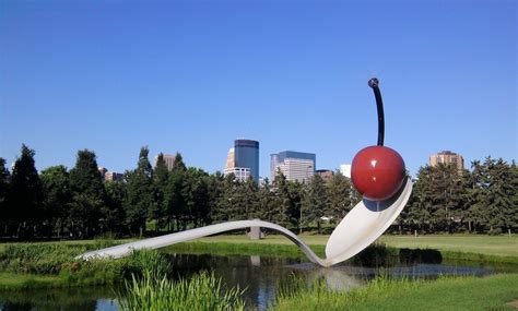 Minneapolis Sculpture Garden (MN): 725 Vineland Place, Minneapolis, MN ...