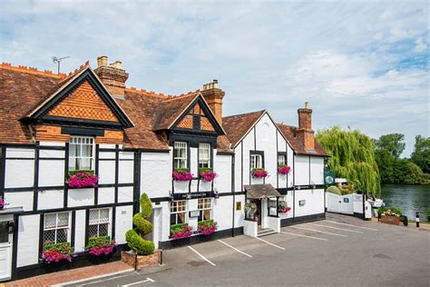 THE WATERSIDE INN - Updated 2022 Reviews (Bray on Thames, England, UK)