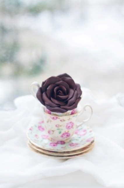 Chocolate Rose Tutorial – Edible Crafts