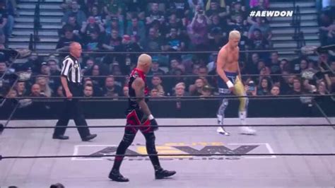 AEW Cody Rhodes vs Dustin Rhodes - Videoclip.bg