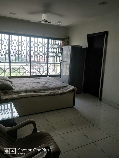 Single Room Rent in Adajan, Surat