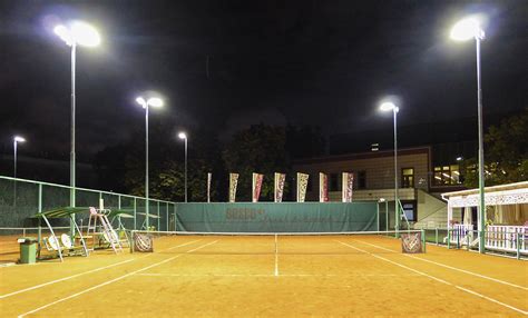 Tennis court lighting solution