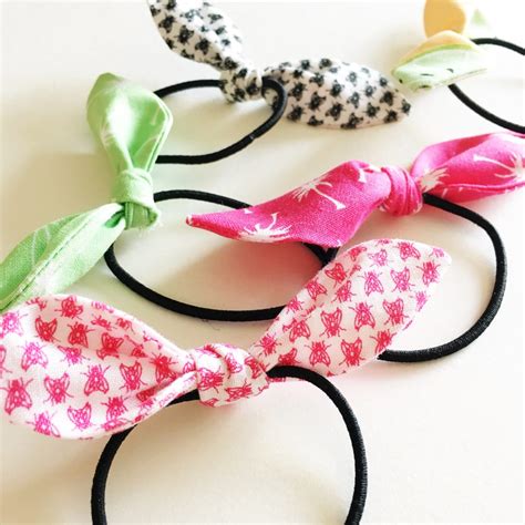 Hair Tie Bow Tutorial - Simple Simon and Company