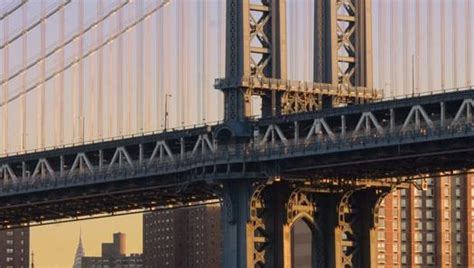 Manhattan Bridge | Description, Length, Height, History, & Facts ...