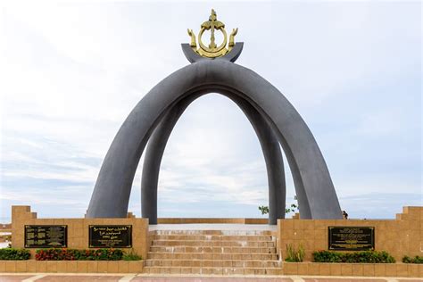 Billionth Barrel Monument - Brunei Tourism Official Site