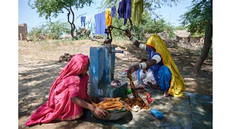 UNFPA Pakistan | Recovery: one year after the devastating Pakistan floods - photo stories