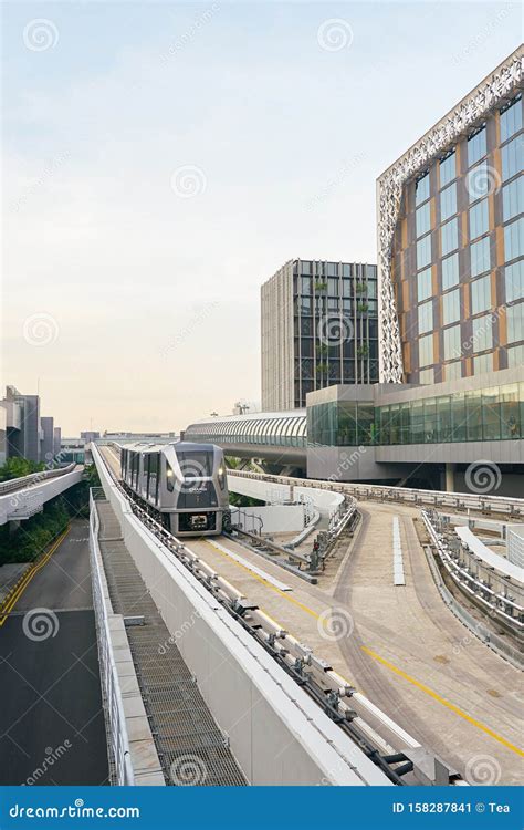 The Changi Airport Skytrain Editorial Photo - Image of skytrain, asia ...