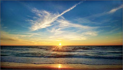 Naples, Florida Beach Sunset | Florida beaches, Beach sunset, Florida