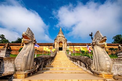 Premium Photo | Wat prathat lampang luang temple in lampang thailand