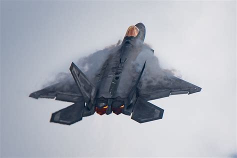 «F-22 Raptor» HD Wallpapers