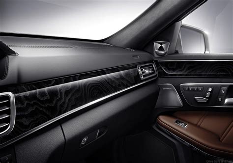 Mercedes Benz E-Class Interior: Exclusive Style, High-Quality Materials