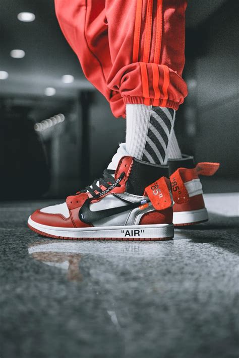 OFF-WHITE x Air Jordan 1 On-Feet Images | Hypebeast