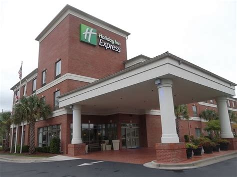 Holiday Inn Express Leland-Wilmington Area (NC) - Hotel Reviews ...