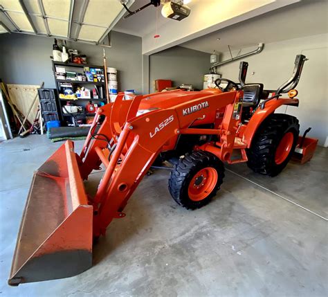 2016 KUBOTA Tractor L2501 with LA525 Loader with bucket and scraper for Sale in Fontana, CA ...