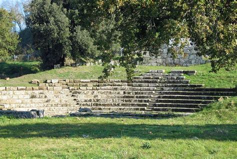 Tusculum Day Trips From Rome, Stepping Stones, Outdoor Decor, Italia, Stair Risers