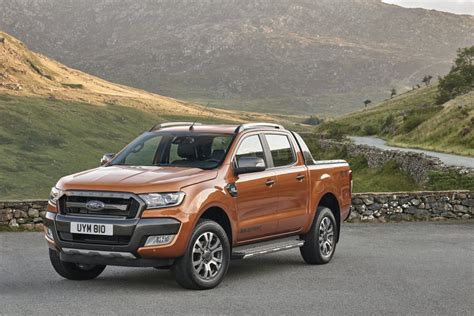 2015 Ford Ranger III Double Cab (facelift 2015) 3.2 TDCi (200 CV) | Ficha técnica y consumo ...