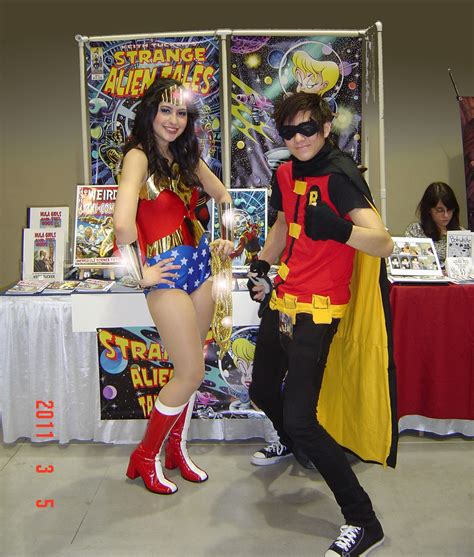 Tucker Toons Comic Con Fan Page: EMERALD CITY COMIC CON PHOTOS!