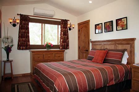 Ojai Retreat & Inn Guest Room | Best Place to Stay - Ojai Lodging