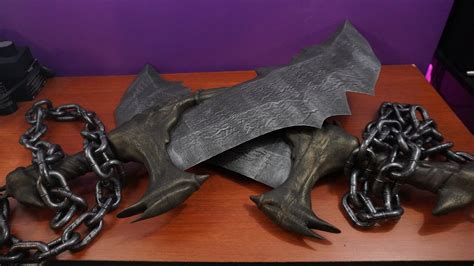 3D Printed Blades of Chaos Cosplay / Prop From God of War 3ft Long - Etsy