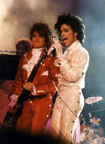 Prince and Wendy Melvoin, Purple Rain Tour, 1985 | The artist prince, Prince rogers nelson ...