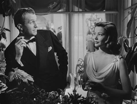 Laura (1944) | Still the greatest noir of them all! – The Sound of Vincent Price