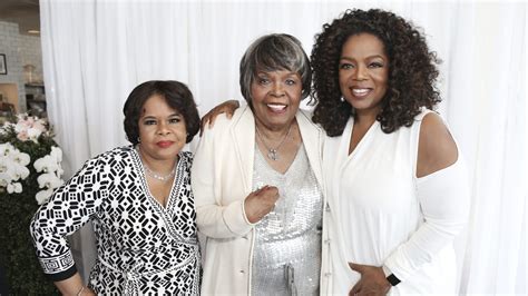 Oprah's mother, Vernita Lee, dies in her Milwaukee home