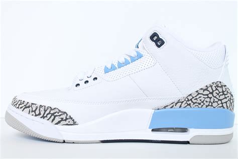 AuthentKicks | Air Jordan 3 Retro UNC