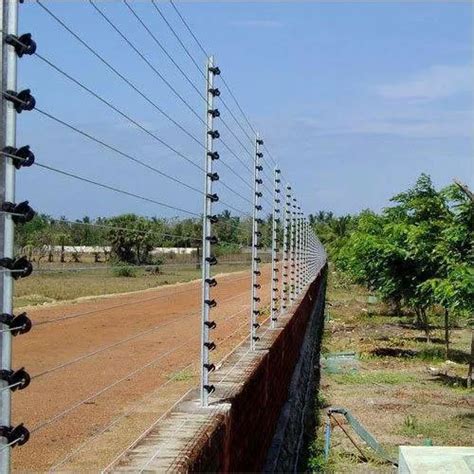 Galvanized Iron Silver Compound Wall Solar Fencing System, Warranty: 1 - 5 Years, Rs 400 /meter ...