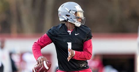 Given dad's profession, WSU QB Cameron Ward's atomic arm adds up