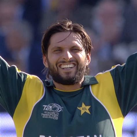 Shahid Afridi wins Pakistan the 2009 T20 World Cup | 🏆 He hit the ...