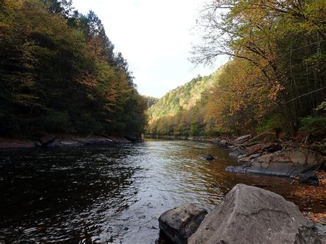 Pennsylvania Fall in the Lehigh River Gorge : Outdoors