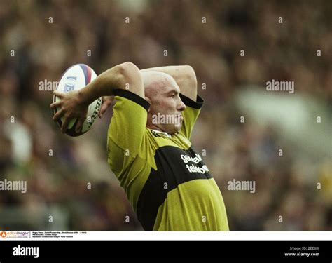 Phil Bennett Rugby High Resolution Stock Photography and Images - Alamy