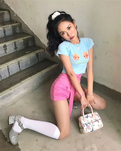 QiQi🦋🌈 on Instagram: “💗👶🏻💗” | Workout accessories, Tshirt dress, Outfits