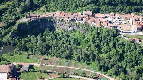 The basalt cliff of Castellfollit de la Roca