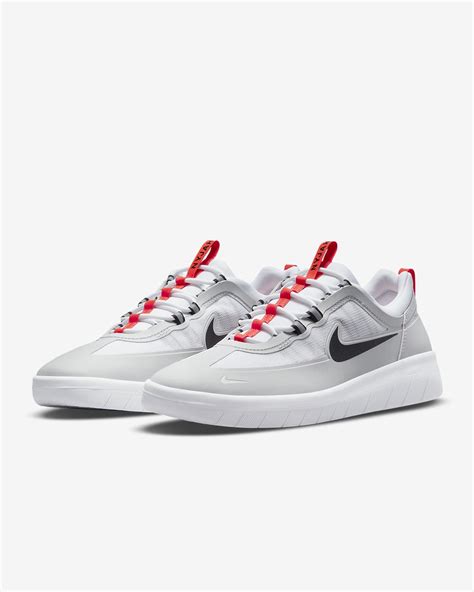 Nike SB Nyjah Free 2 Skate Shoe. Nike HU