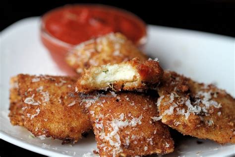 Crispy Fried Cheese Ravioli