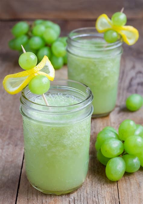 What to Do with Sour Green Grapes: Recipes and Tips for Delicious Dishes - Fruit Faves