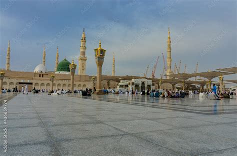 Daytime shots of Masjid al Nabawi Stock Photo | Adobe Stock