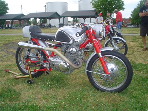 Honda CB77 - Classic Motorbikes