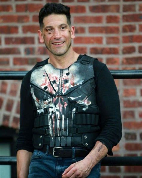 Jon Bernthal filming The Punisher season 2 | Jon bernthal punisher, Punisher cosplay, Punisher ...