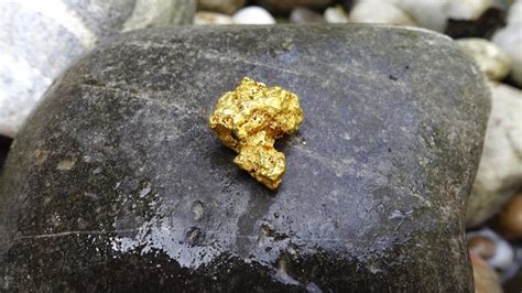 Where to Hunt for Gold, Rubies, Other Gemstones in North Georgia