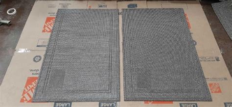 ( Lot of 2 ) 2 ft. x 4ft. Heavy Duty Entry Mats | Online Auctions | Proxibid